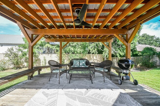 Building Photo - 7219 Colony Bend Ln