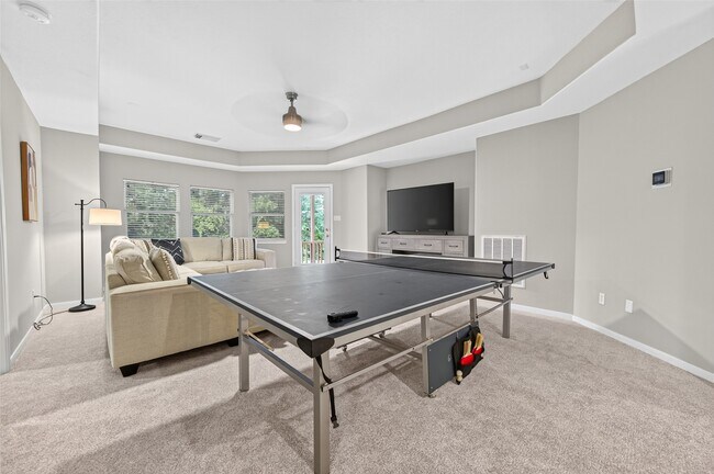 Building Photo - 27 E Shale Creek Cir