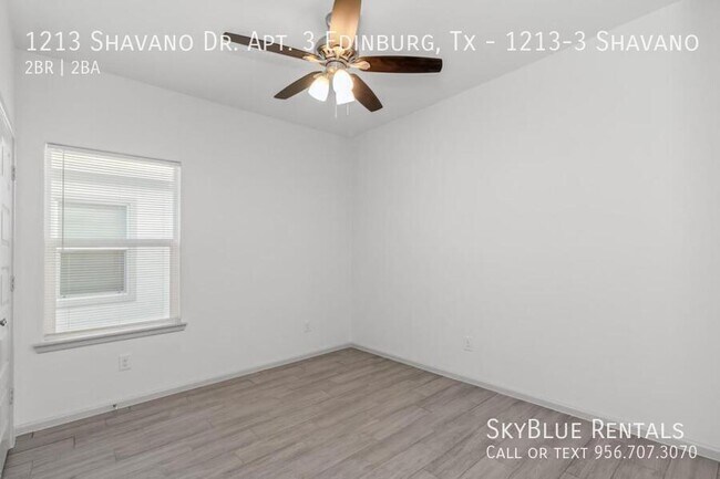 Building Photo - 1213 Shavano Dr