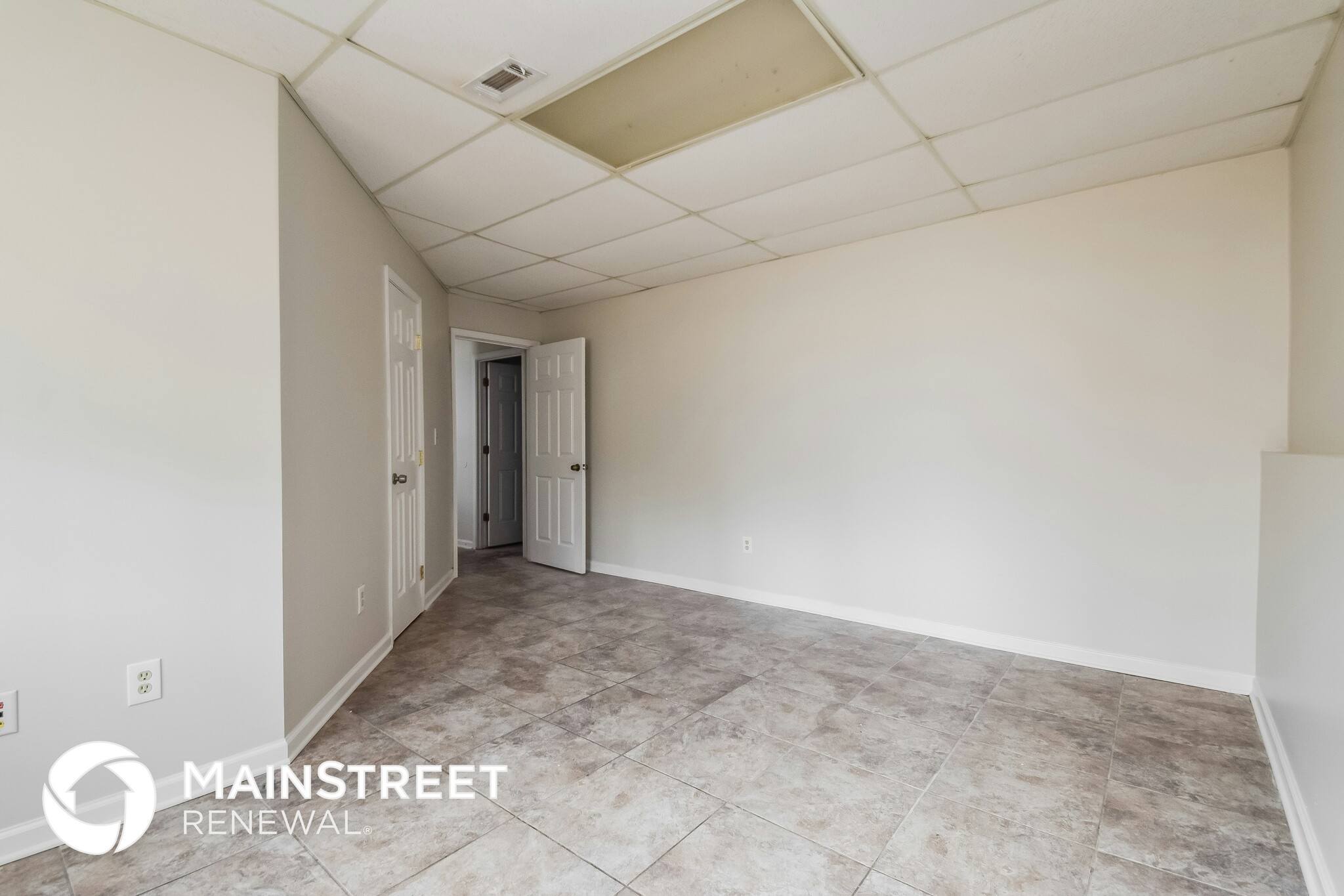 Building Photo - 187 King James Dr