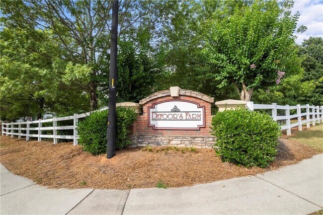 Building Photo - 4304 Defoors Farm Trail