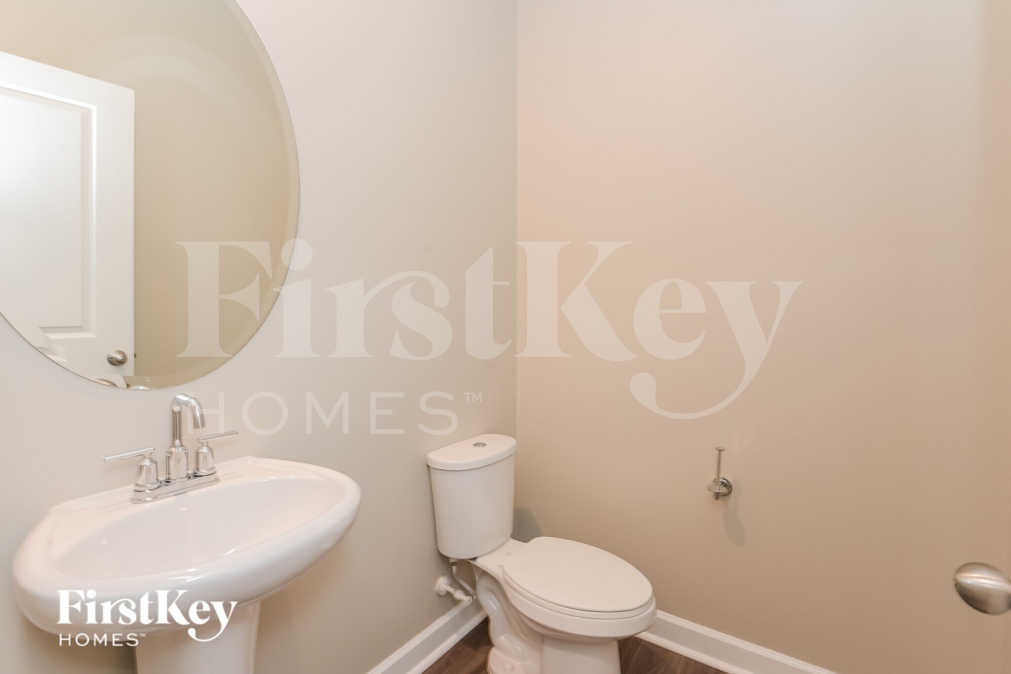 Building Photo - 11939 Hambright Rd