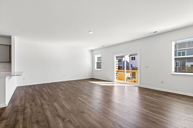 Building Photo - Horton Park Gem: Spacious 4-Bed, 3.5-Bath Townhome