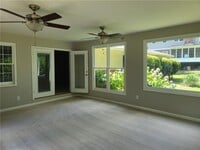 Building Photo - 2520 Riverglenn Cir