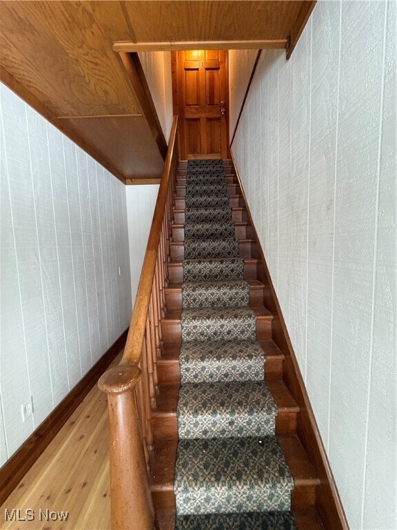 Building Photo - 6743 Hathaway Rd