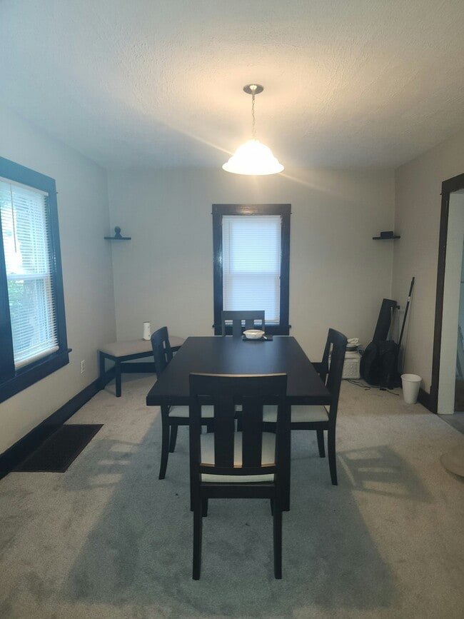 Building Photo - 1448 Franklin Ave