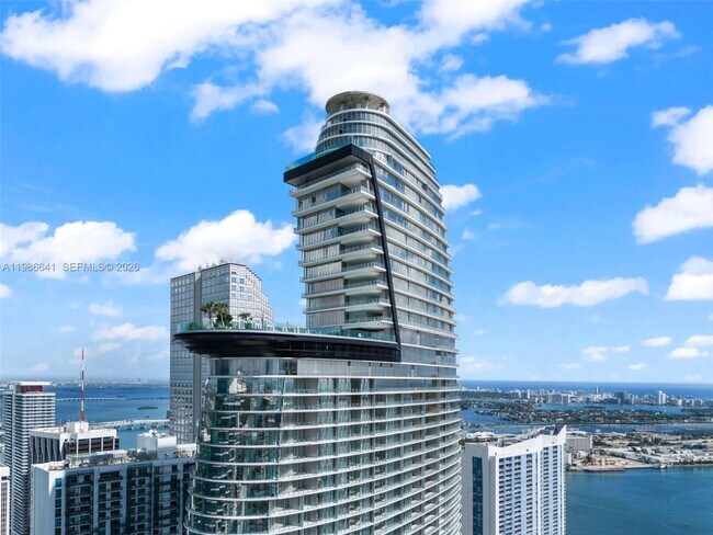 Building Photo - 300 Biscayne Blvd Way