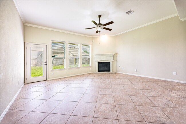 Building Photo - 14607 North Carolina Green Dr