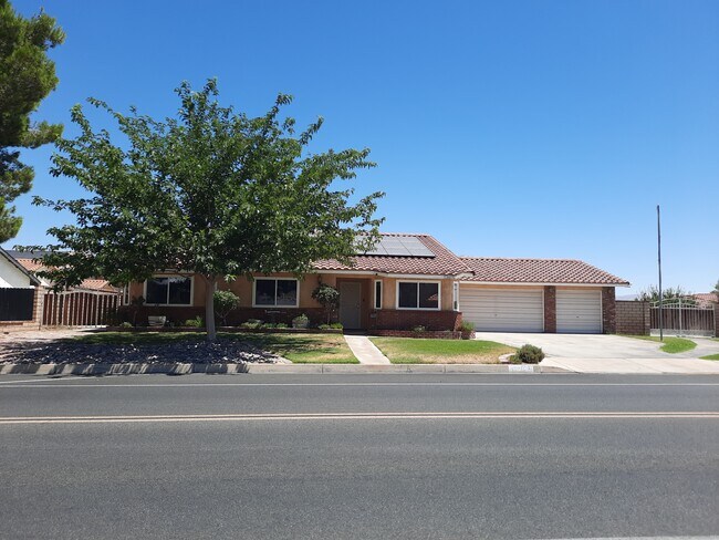 Primary Photo - 13615 Driftwood Dr