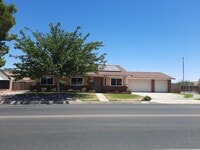 Building Photo - 13615 Driftwood Dr