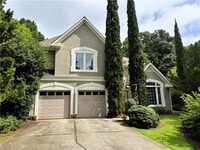 Building Photo - 2046 Beaumont Ln