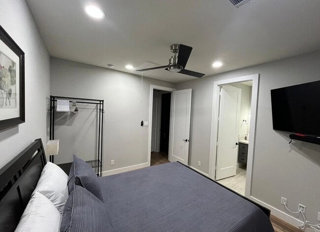 Building Photo - 1503 Robin St