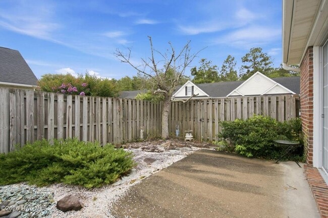 Building Photo - 5006 Carleton Dr