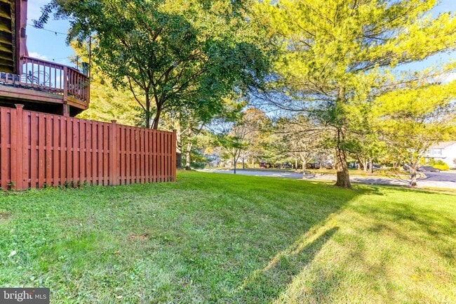 Building Photo - 1232 Quaker Ridge Dr