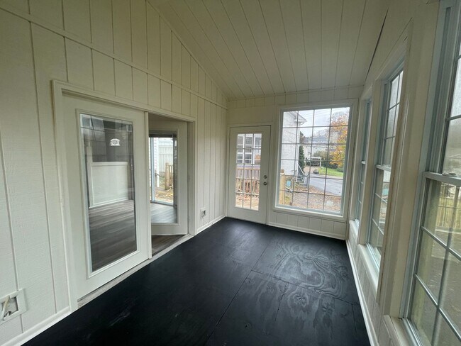 Building Photo - COMING SOON! This is a Lease-to-Own – Not ...