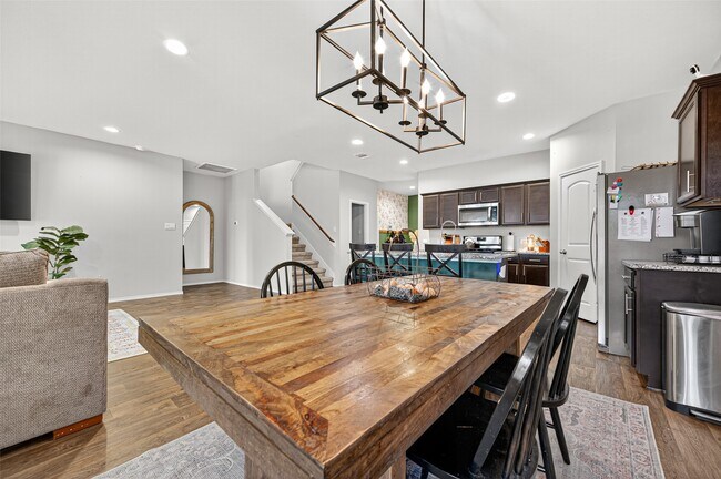 Building Photo - 14601 Blackbrush Mnr