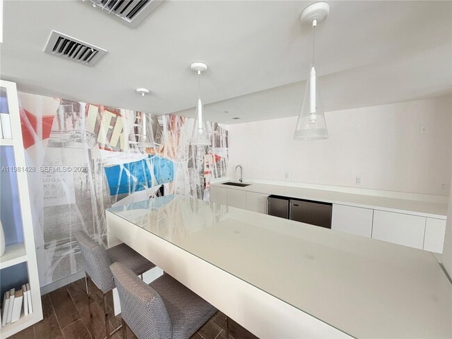 Building Photo - 4250 Biscayne Blvd