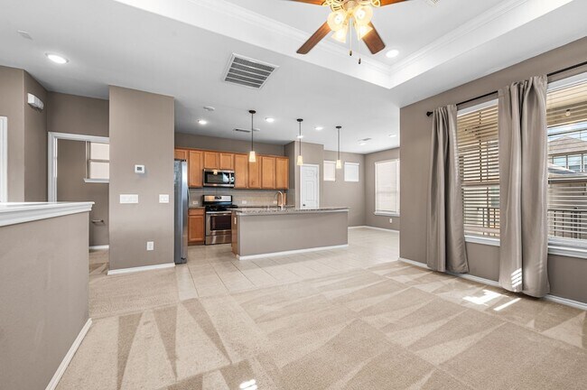 Building Photo - 9312 Bauer Vista Dr