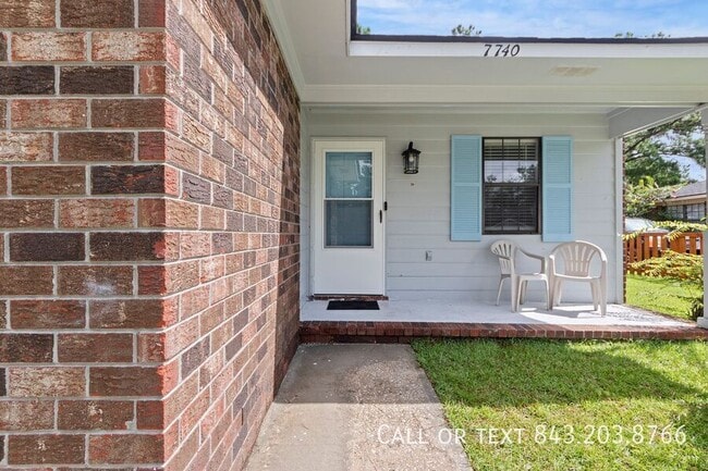 Building Photo - 7740 McKnight Dr