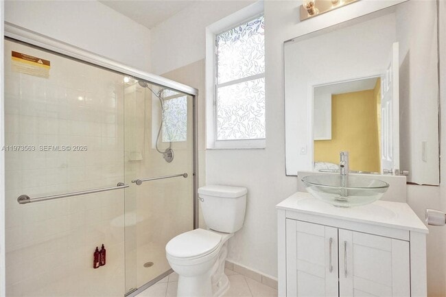 Building Photo - 751 SW 191st Ave