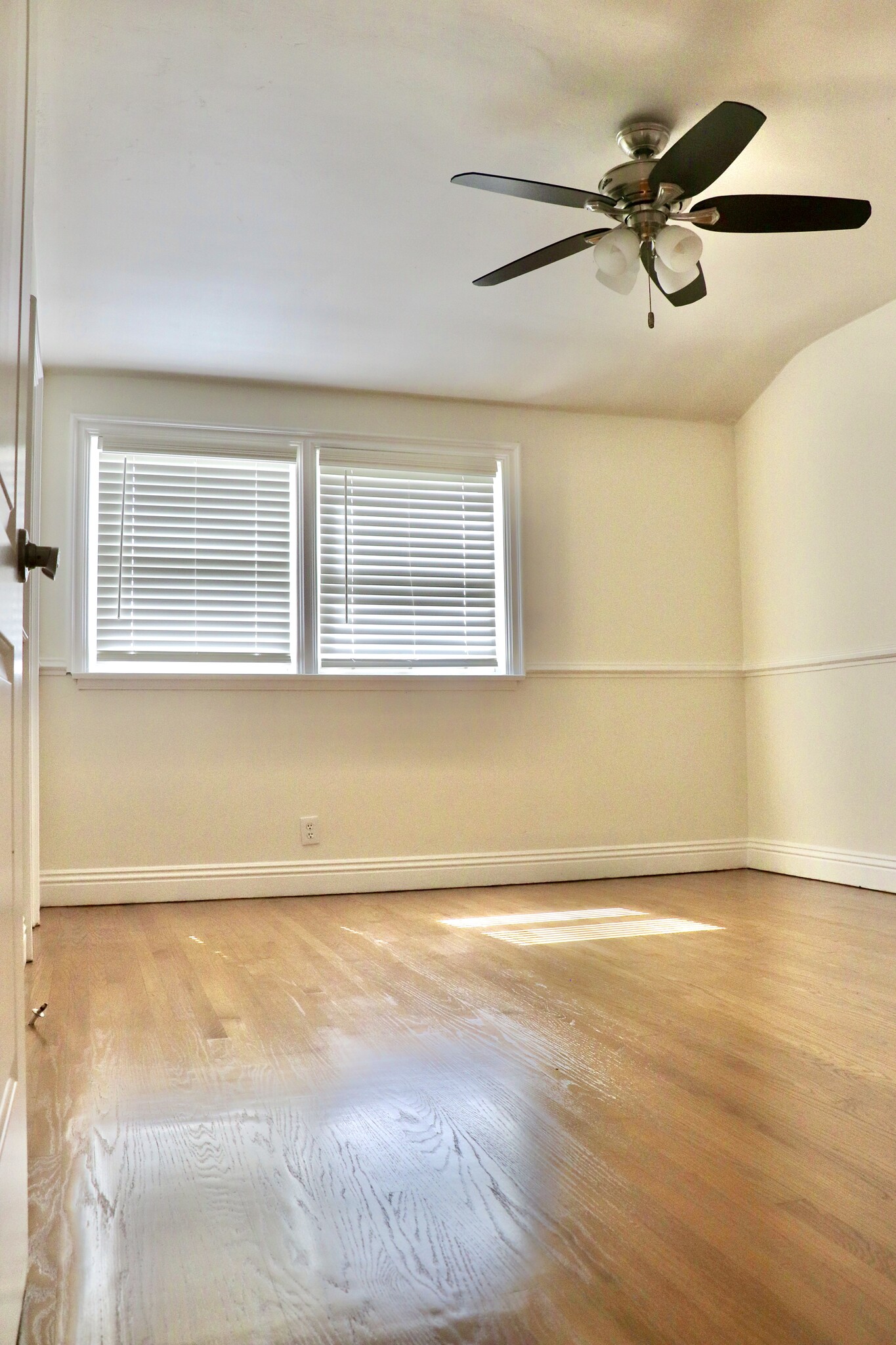 Building Photo - 11133 Rincon Dr