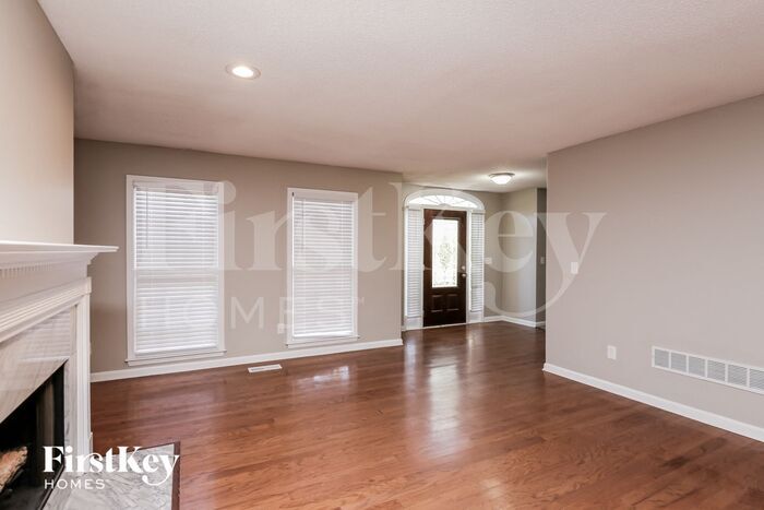 Building Photo - 4004 Southbrook Ct NW