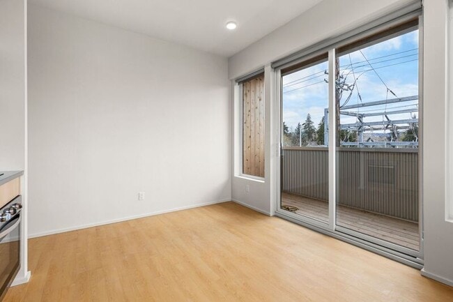 Building Photo - 7480 N Delaware Ave