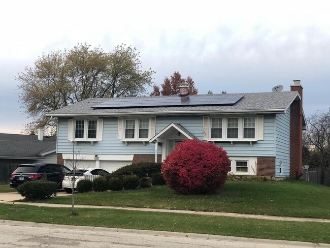 Primary Photo - 1200 Glen Ln