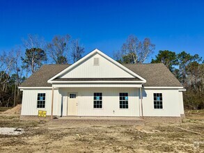 Building Photo - 121 Tillage Trl