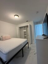 Building Photo - 16363 SW 61st Ln