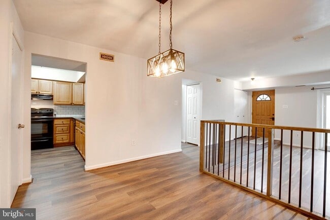 Building Photo - 6421 Birch Leaf Ct