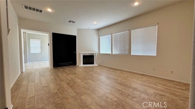 Building Photo - 37361 Paintbrush Dr