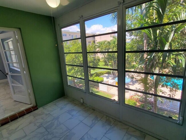 Building Photo - 1481 S Ocean Blvd
