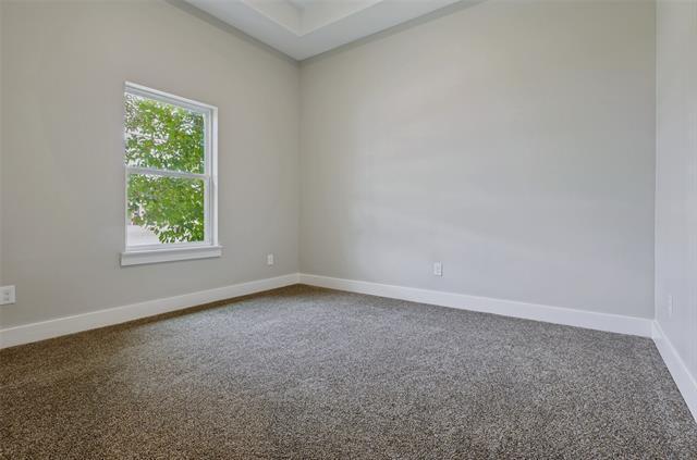 Building Photo - 105 Waldrum St