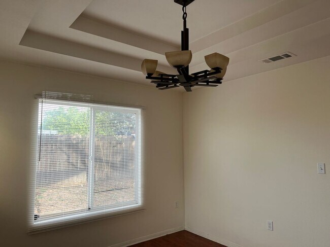 Building Photo - 12038 Ratner St