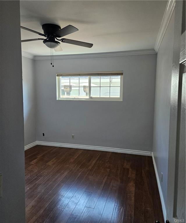 Building Photo - 402 E Cypress Ave