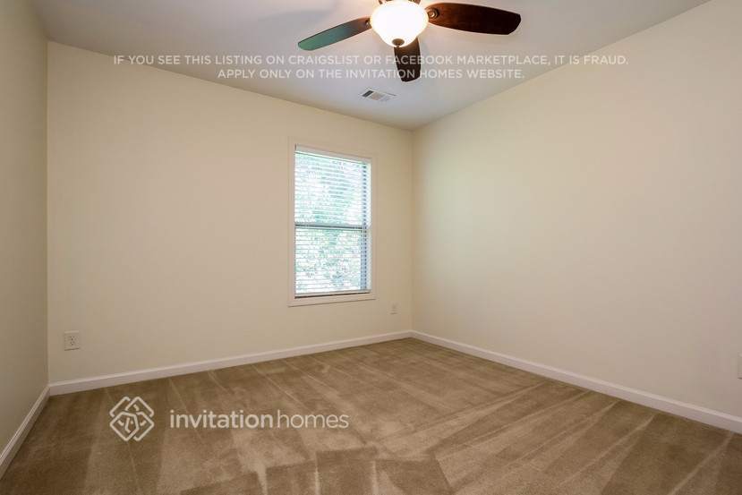 Building Photo - 1326 Blue Sail Ave