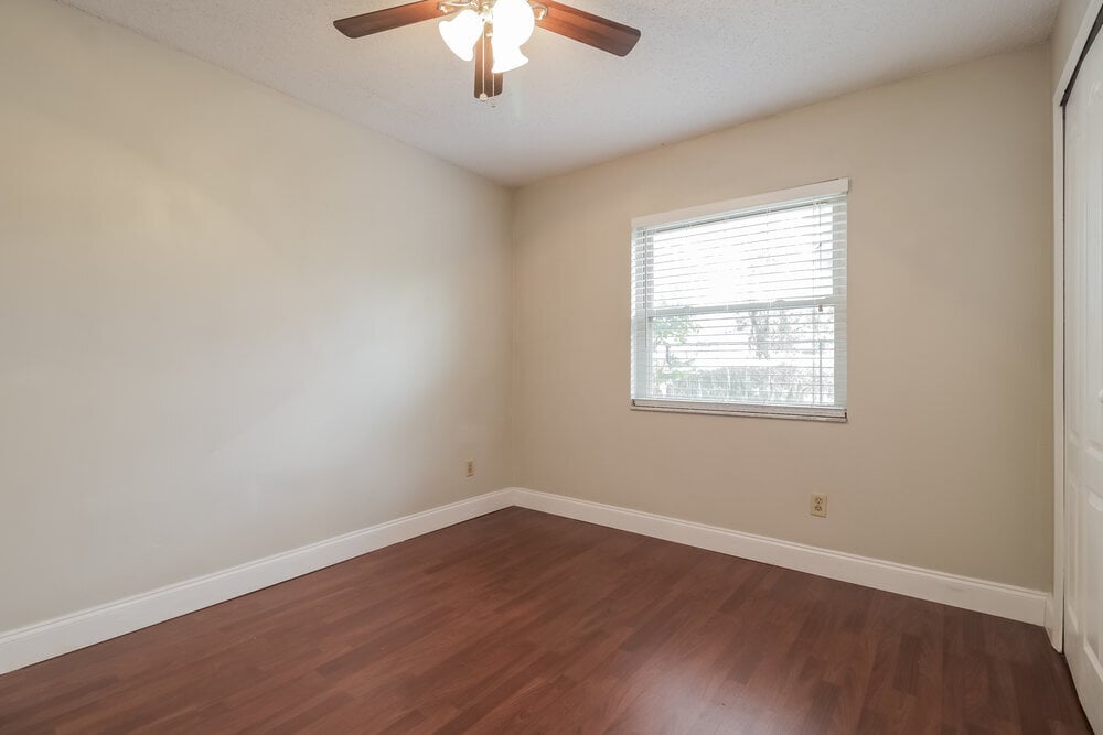 Building Photo - 13900 Lena St