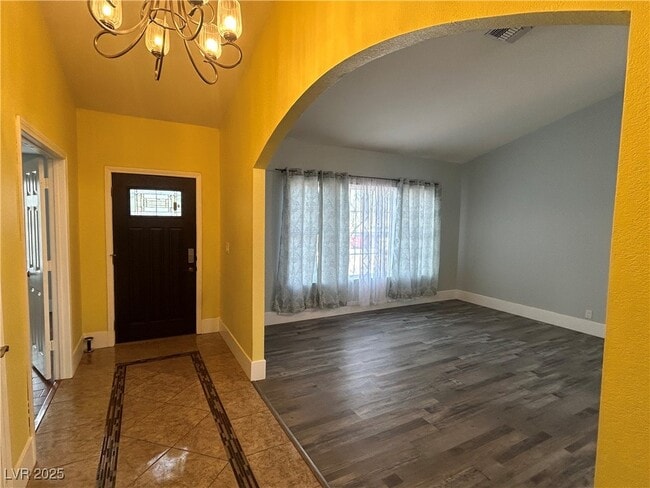 Building Photo - 3436 N Tenaya Wy