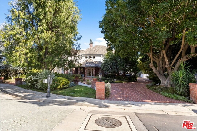 Building Photo - 4548 Ellenboro Way