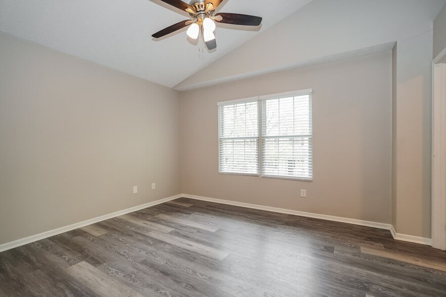 Building Photo - 8752 Arrowtip Ln