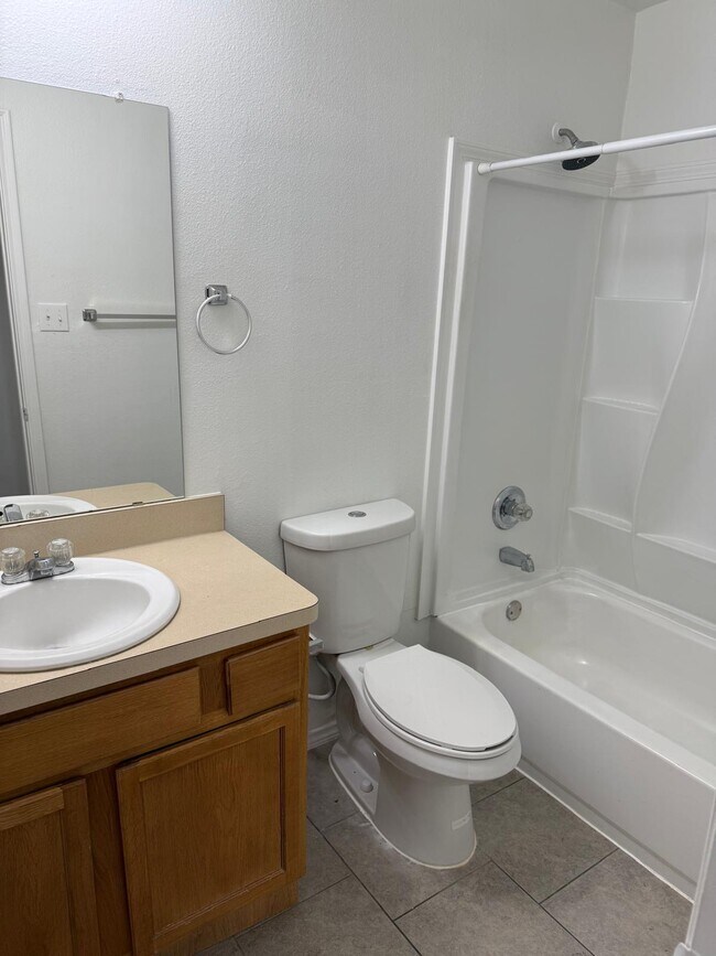 Building Photo - 1920 Galveston Ave