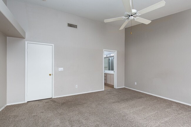 Building Photo - Two bedroom with two car garage in gated c...