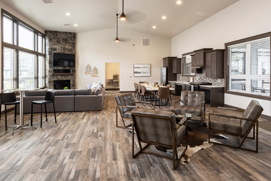 Clubhouse - The Residence at Corbin Crossing