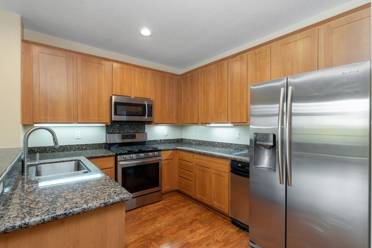 Building Photo - 12668 W Chapman Ave