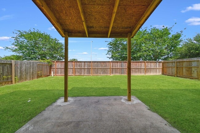 Building Photo - 2415 Cloudy Bay Dr