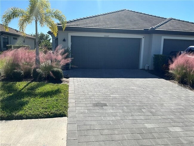 Primary Photo - 14003 Pine Lodge Ln