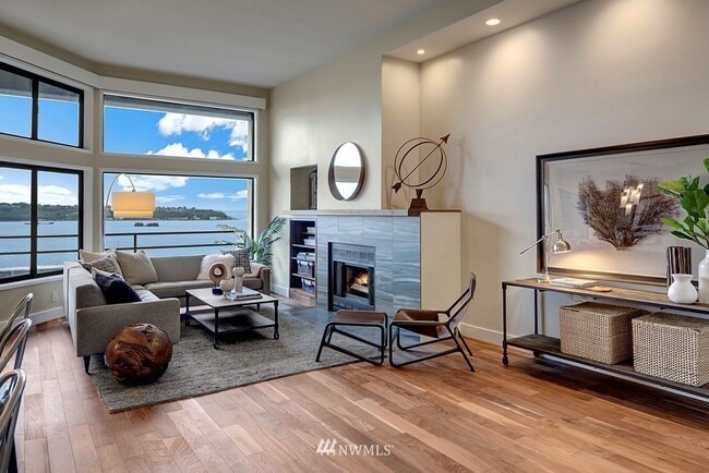 Building Photo - 2Bd/2Ba Seattle Condo