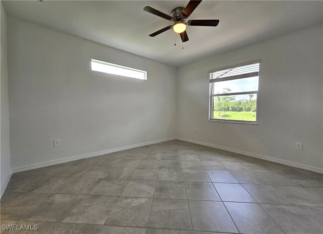 Building Photo - 2168 Dragonfruit Wy