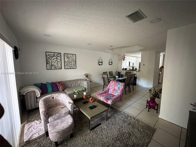 Building Photo - 14023 SW 120th Ct